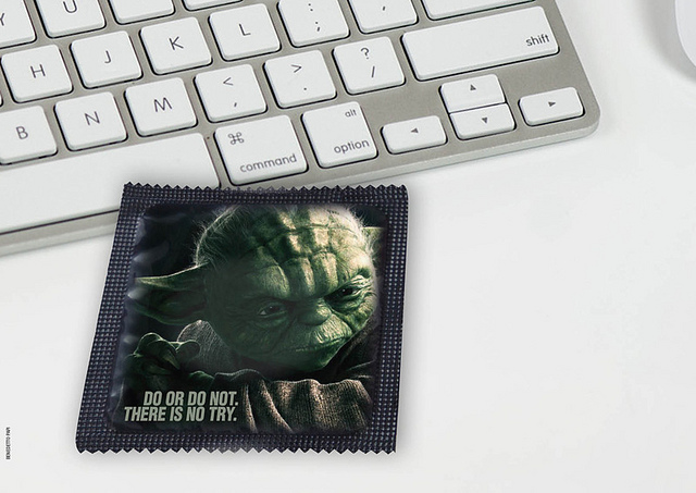 Star Wars Condoms 00